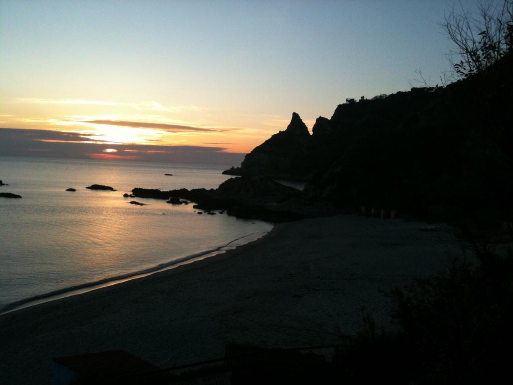 Gullo Capo Vaticano ริกาดี ภายนอก รูปภาพ